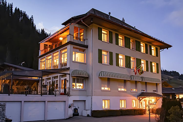 Sonnegg Hotel Garni Zweisimmen